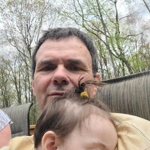 Meet your Posher, Dennis